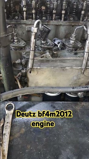 Deutz bf4m2012 engine Checking the injector pressure#enginerepair #fuelpump #dieselpump
