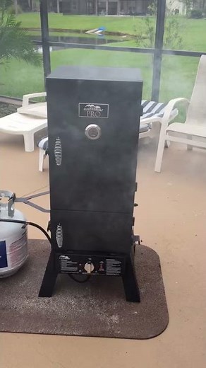 Masterbuilt PRO dual-fuel smoker brisket