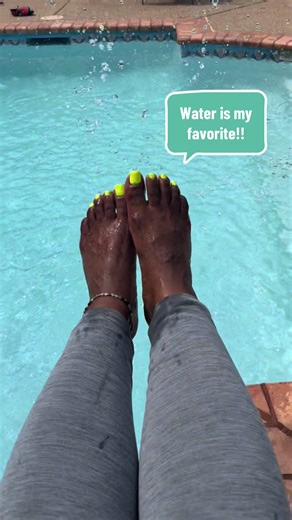 Cozy Girl Chronicles: Relaxation and Foot Aesthetics