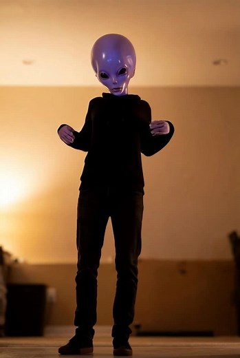 Shapeshifting Dance Moves That Will Mesmerize You