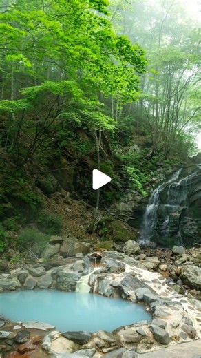 【公式】休暇村 KYUKAMURA HOTELS on Instagram: "【休暇村岩手網張温泉】～岩手県～ 岩手山のふもと、雫石は宮沢賢治が愛した理想郷「イーハトーヴ」の舞台。 そんなフィールドに休暇村岩手網張温泉は立地しています。 ホテル自慢の温泉はなんと1,300年の歴史を誇り、 古くから万病に効くと伝えられた名湯で、 青みがかった白濁の色が特徴の硫黄泉。 ホテル敷地内には5つの温泉があり、 それらを総称して「網張温泉」と呼びます。 自然が生み出す名湯、風景、旬の料理を楽しみながら ゆったりとした旅をご満喫ください。 ▽休暇村岩手網張温泉 公式ＨＰ▽ https://www.qkamura.or.jp/iwate/ #岩手 #網張温泉 #岩手網張温泉 #雫石 #イーハトーヴ #温泉 #湯めぐり #野天風呂 #露天風呂 #温泉宿 #岩手山 #iwate #morioka #japan_travel #이와테 #일본여행"