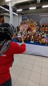 Penyerahan piala juara #tarikreasi #taritradisional #dance #fyp #viralvideo #viralshorts #trending