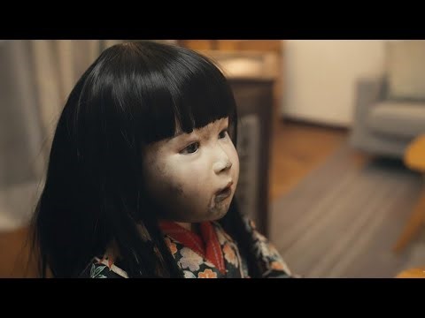 بنتها بتـ ـموت فابتقرر تستبدلها بلعبتها بس الصدمة! ان روح بنتها موجودة جواها