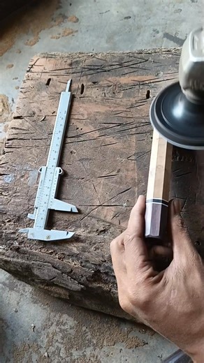 making a Japanese gyuto knife handle, using rosewood and teak wood #handmade #craftsman #kitchenknife #gyuto #eoodcraft #blacksmith #DIY | Dedy Bambang Pujiyo