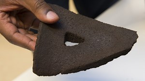 Printing bricks from moondust using the Sun’s heat