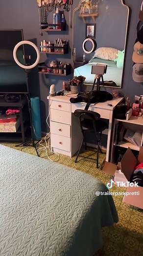 Trailer Tour of a Cozy Family Home