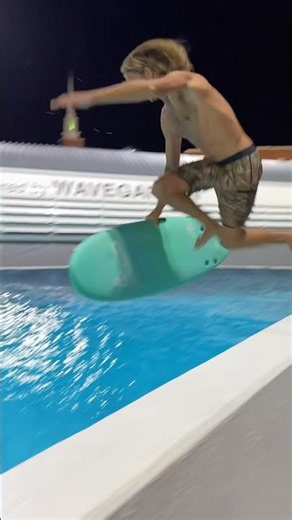 He took the fastest way to the wave !!