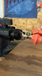 Use a coin to remove thread inserts | Motor Zone