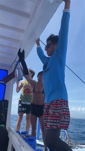 Maui wowie but make it Castaways 😉 Come, get lost with us and get 1000php OFF per person when you use 2025YearEnd promo code (link in bio) #castawayphilippines #castawayexpedition #outposthostels #mauiwowie #elnido