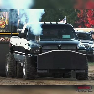INSANE Cummins Spool Up at Wagler Fall Nationals 2023!! #dirty #nastyspoolup #dodgecummins #truckpulling #wompwomp #dieselpower | 4wd Diesel Truck Pullers
