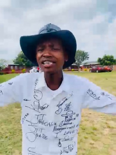 alphel ilanga ngashong ukuthi yeywena sqhomo alphel ilanga ngashong ukuthi madlebe kagogwakho alphel ilanga ngashong ukuthi mbongolo 😅 | Imbuyiselo Secondary School