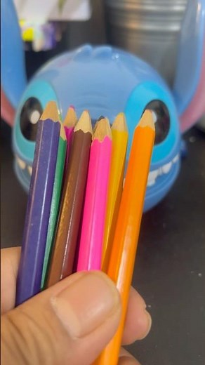 Angr lilo stitch eating color pencils #colorpencil #asmrsounds #satisfying #viralshort #shortvideo