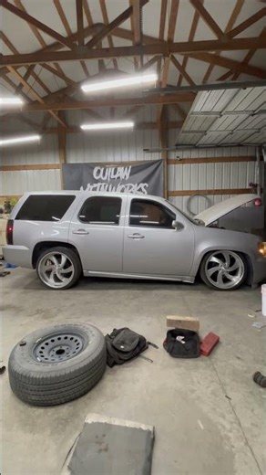 Air ride install on this Tahoe