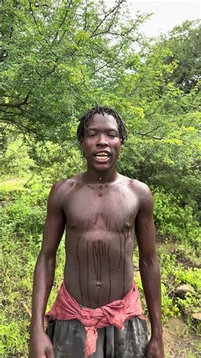 Hadzabe Tribe use unique clicking sounds to communicate in their traditional lifestyle in the bush 🥰