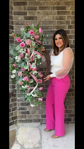 Gorgeous Grapevine Wreath for Valentine's Day