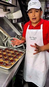 ¿Quieres aprender a hacer las galletas virales de Tik Tok ? Recuerda ; hoy comienza el curso de pastelería profesional, donde veremos clases como esta y otras 64 más, escríbeme para que ordenes tu ingreso ahora mismo WP. 573001658898 Jorge Perez | Jorge Perez