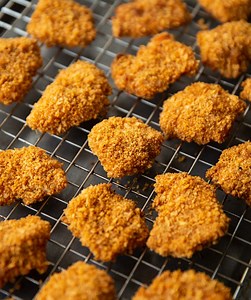 Crispy Baked Chicken Nuggets