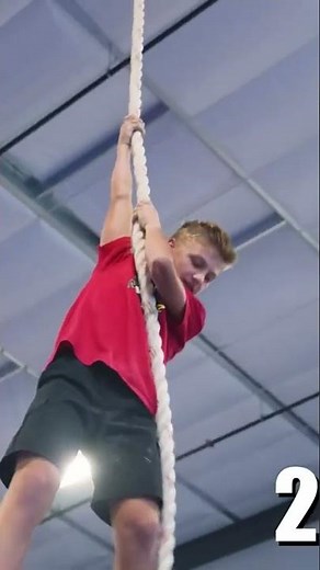 Who's the fastest on the rope? 🧗‍♂️ Ninja challenge for kids! ⏱️ #shorts #ninja #challenge