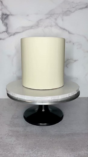 Quick Edible Cake Wrap Ideas for Pet Lovers