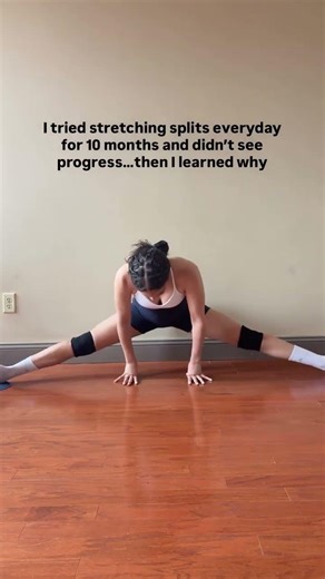 “I’VE TRIED STRETCHING FOR MONTHS/YEARS AND I STILL CAN’T DO A SPLIT” 😩😩😩👇🏽 If I had $1 for
