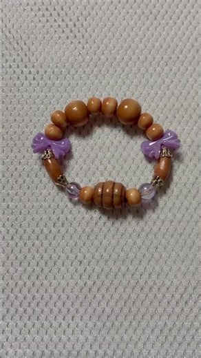 ウッドビーズのブレスレット♪ #ハンドメイド #ビーズアクセサリー #ショート
