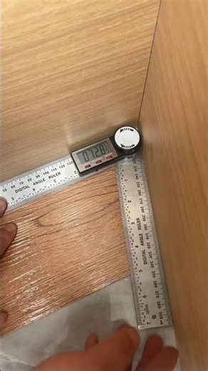 Unlocking Creativity in Construction: Stainless Steel Digital Angle Ruler Revealed!