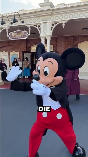 Things you didn't know about wearing the Mickey Mouse costume