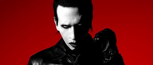 RECENZE: Jedovatý, nabroušený, ukřivděný. Marilyn Manson se na "One Assassination Under God - Chapter 1" vrátil ze zapomnění