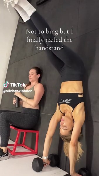 Mastering the Handstand: My Fitness Journey