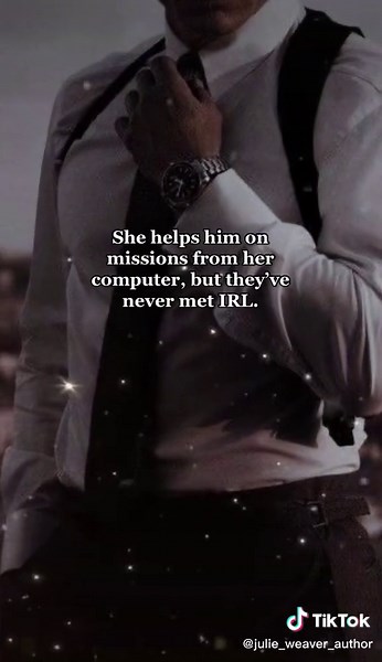 #freeromancebooks #spicybooktok📚 #TheRescue #JulieWeaver #steamybookrecs #romancebooktok #romancereader @julie_weaver_author