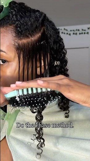 How to Smooth Frizzy Roots on Fine 3C/4A Curly Hair | Bounce Curl Brush
