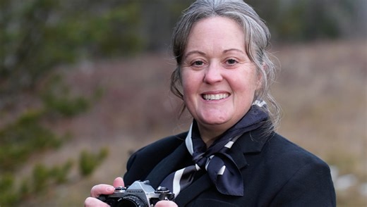 Is the Sirui Aurora 85mm f/1.4 the Budget Portrait Lens You Need? | Fstoppers