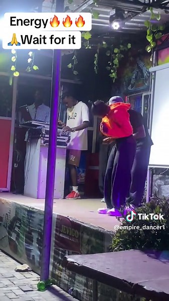 Stage Performance Tips for Energetic Dancing