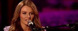 Watch ‘American Idol’ Star Emmy Russell Transform This Benson Boone Hit Into a “Beautiful” Country Ballad