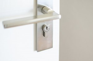 Mesurer un cylindre de serrure ⇒ prise de côtes & conseils !
