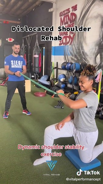 Dynamic Shoulder Stability Exercise for Dislocated Shoulder Rehab