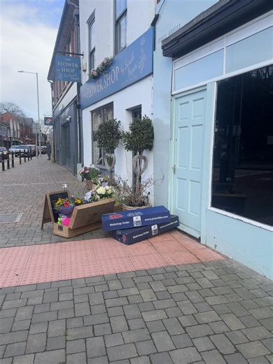 Celebrate Mother's Day with Stunning Fresh Flowers