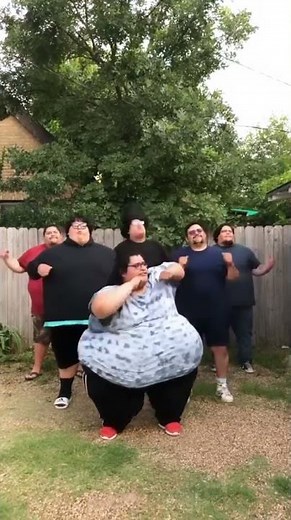 Vibes: watch this fat people dancing