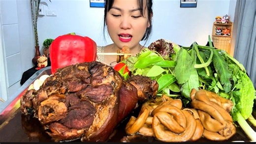 『Cookingeat』加入油脂，搭配软糯入味的卤猪肘与软嫩内脏 | ASMR咀嚼音