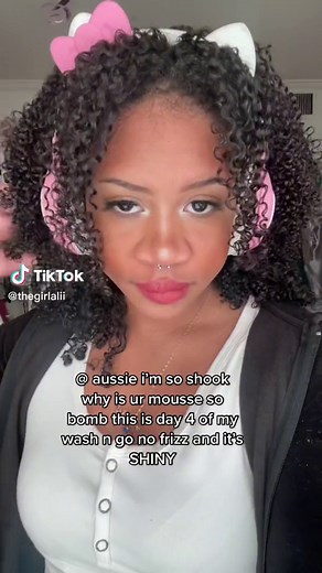 Aussie Curly Hair Mousse: The Miracle Product Aussie Made by Australians