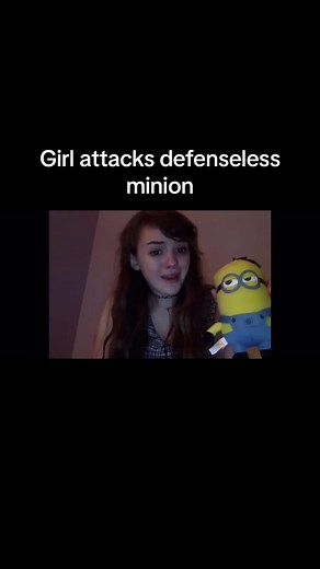 Girl hates minions #minion #attack #meme #funny #cringe #fyp | Pupinia Stewart