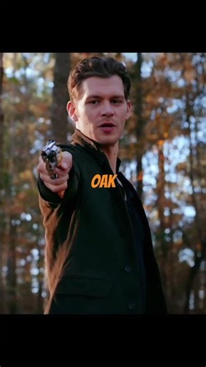 She really thought a gun could stop Klaus Mikaelson... 😂🩸