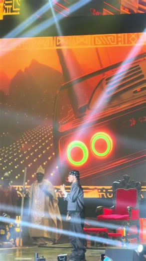 Fola and Buju Perform at Kizz Daniel Show