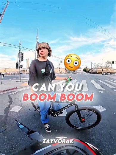 Little Boy’s Dream Moment with a Biker😳