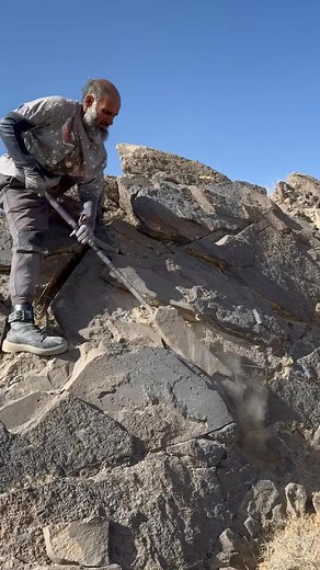 Real Miner’s Life in the Mountains 😳 #stonemining #foryoupage #mining #mountainlife #stoneminer | Capucine