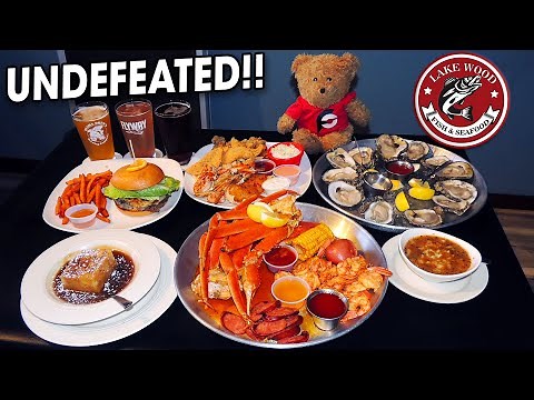 Seafood Overload Challenge w/ Crab Boil, Fried Fish, and Oysters in Little Rock, Arkansas!!