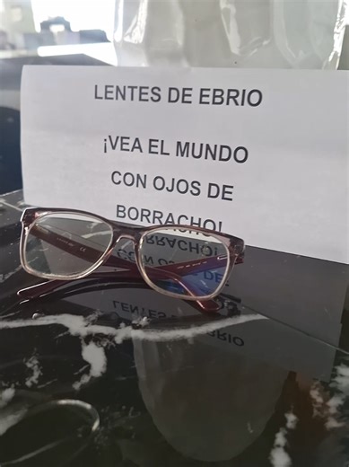 Los lentes de mis compañeros. 🙈 #vidagodin #humor #godin #Divertido #Divertido