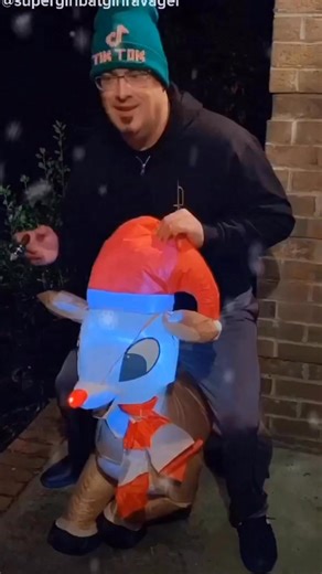 CIGARSCRATCHER💰🍀🍒💎 on Instagram: "Team we have one last scratch to hit in 2025!!!🎅🏻🎅🏻🎅🏻 #CigarScratcher #viralpost2025 #trendingreels #merrychristmas2025 #northcarolina #rudolph #scratchlife #letsgetit #winning🍀🍀🍀 Derek Julie"