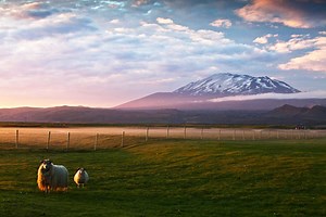 Guide to Hekla Volcano in Iceland, live volcano cam - LAVA Centre