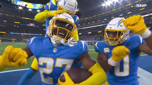 R.J. Mickens snags an interception off Rodgers inside Steelers' territory